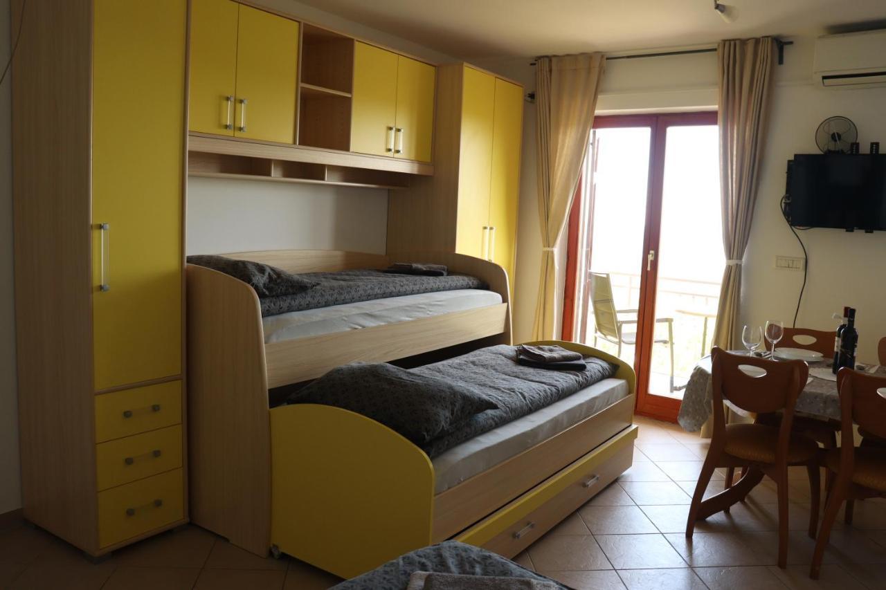 Tre terre apartment Lucija Extérieur photo